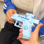 ✨Double-Sided Water Blaster Prank Toy – Two-Way Surprise Splash Fun for Kids & Family